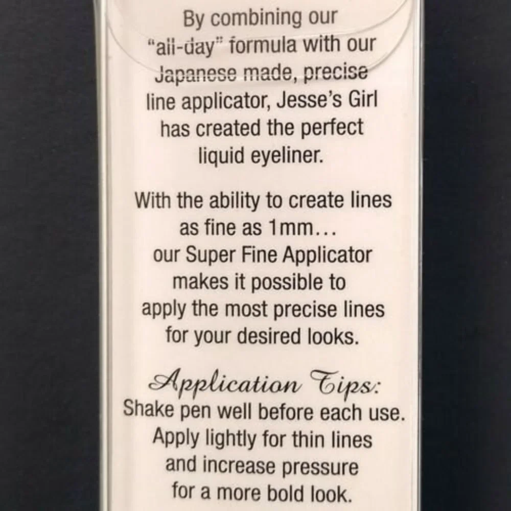 Jesse's Girl Liquid Eyeliner Super Fine Applicator Snow White New 0.034 fl oz